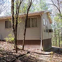 Dogwood cabin front