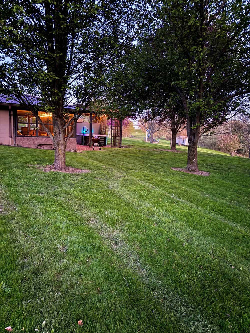 Hillside Hideaway Lodge at Timberline Cabins Rentals at Atwood Lake