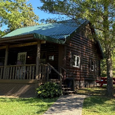 Front of the Wilmington Cabin